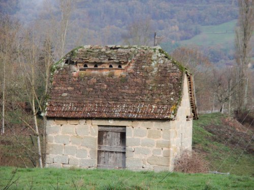 une grange pigeonnier